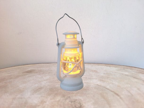 Deze mooie lantaarn schijnt zijn lichtje voor jou!