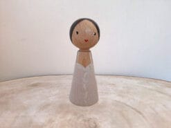 Deze bruid 5 ziet er schitterend uit op deze geweldige dag.